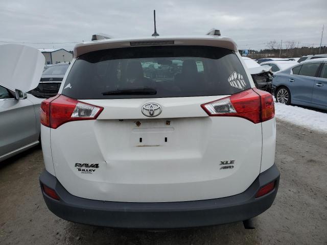 Photo 6 from auction – 2015 TOYOTA RAV4 XLE with VIN JTMRFREV8FD101528
