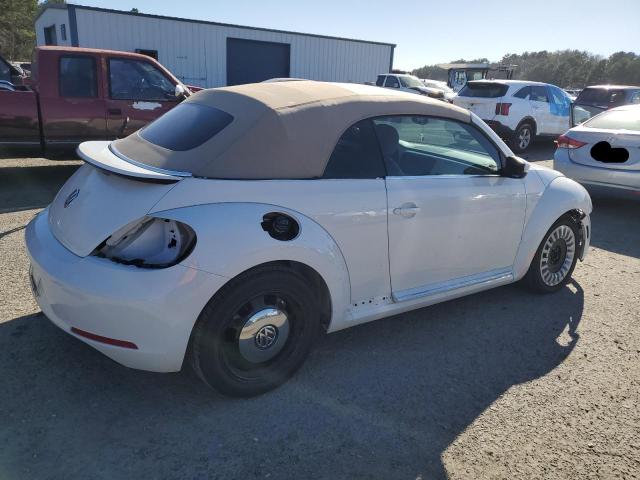 Photo 3 from auction – 2014 VOLKSWAGEN BEETLE with VIN 3VW5P7AT8EM804986
