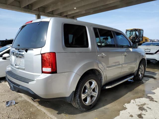 Photo 3 from auction – 2012 HONDA PILOT EXLN with VIN 5FNYF3H72CB021362