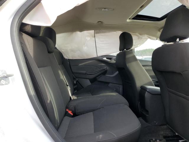 Foto 10 de la subasta – 2017 FORD FOCUS SEL con VIN 1FADP3M23HL317121