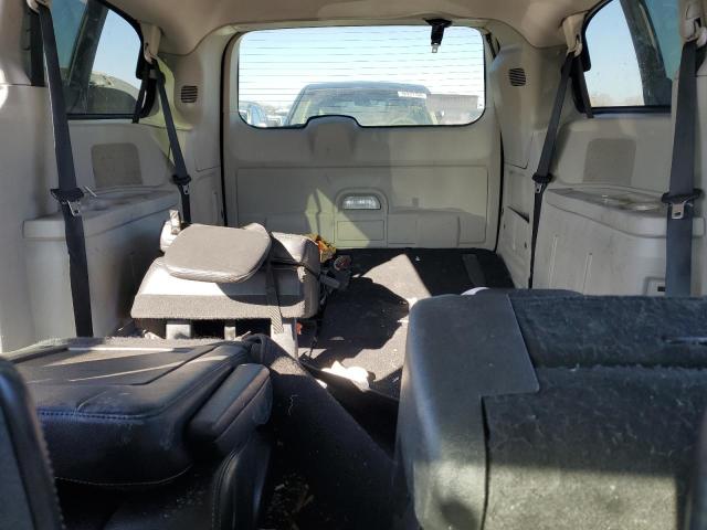 Photo 10 from auction – 2013 CHRYSLER TOWN & COU with VIN 2C4RC1BG1DR743034