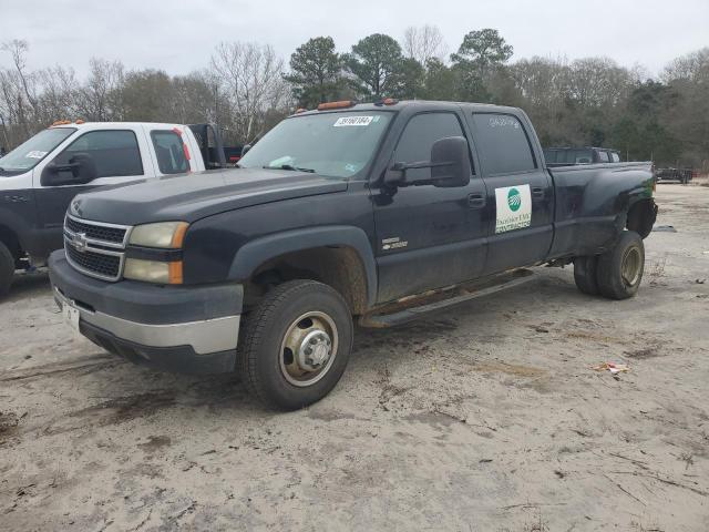 CHEVROLET SILVERADO 2006 with VIN 1GCJK33D86F203416 - Photo from auction