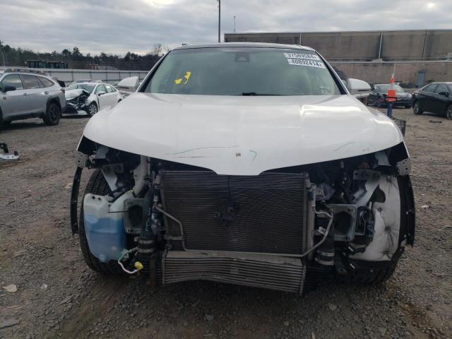 Photo 5 from auction – 2017 LINCOLN MKX RESERV with VIN 2LMPJ8LP5HBL22579