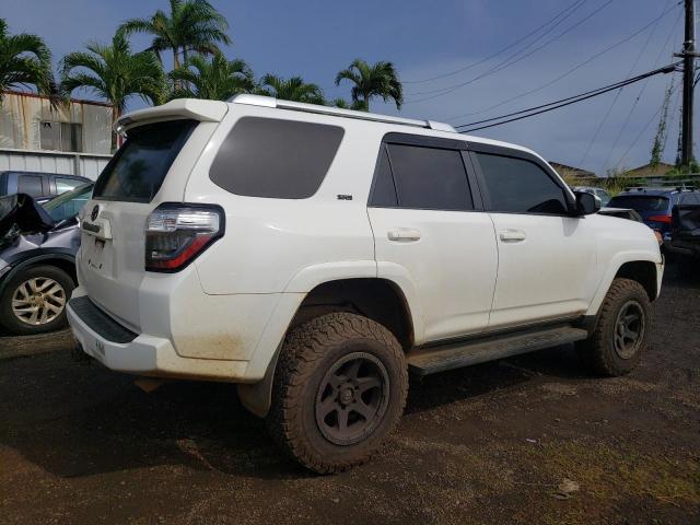 Photo 3 from auction – 2015 TOYOTA 4RUNNER SR with VIN JTEBU5JR4F5259184
