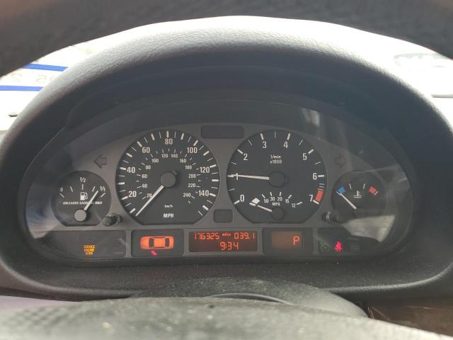 Photo 9 from auction – 2005 BMW 325 I with VIN WBAEV33445KX10101