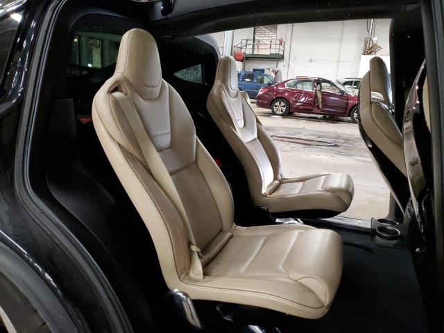 Photo 10 from auction – 2016 TESLA MODEL X with VIN 5YJXCBE26GF006585
