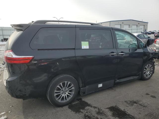 Photo 3 from auction – 2018 TOYOTA SIENNA XLE with VIN 5TDYZ3DCXJS964764