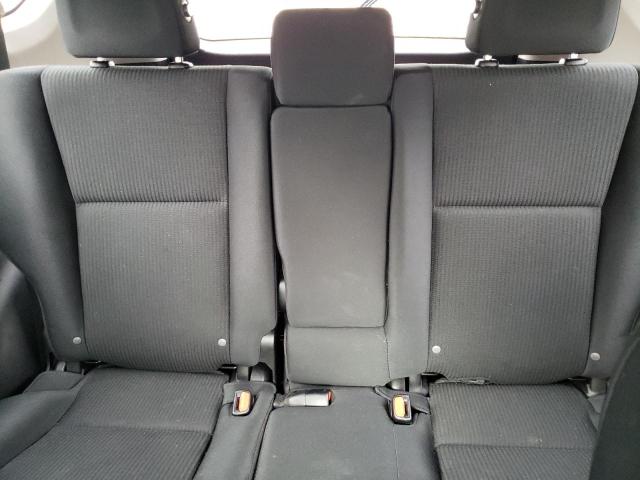 Photo 10 from auction – 2018 TOYOTA RAV4 LE with VIN 2T3BFREV0JW756571
