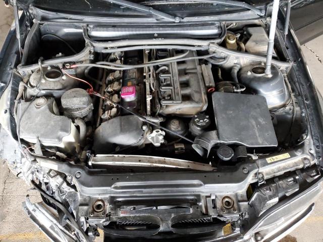 Photo 11 from auction – 2001 BMW 330 CI with VIN WBABN53481JU35766