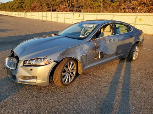 JAGUAR XF 2013 with VIN SAJWJ0EF8D8S86483 - Photo from auction
