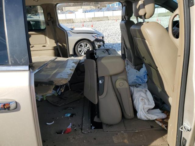 Photo 11 from auction – 2015 CHRYSLER TOWN & COU with VIN 2C4RC1CG6FR539136