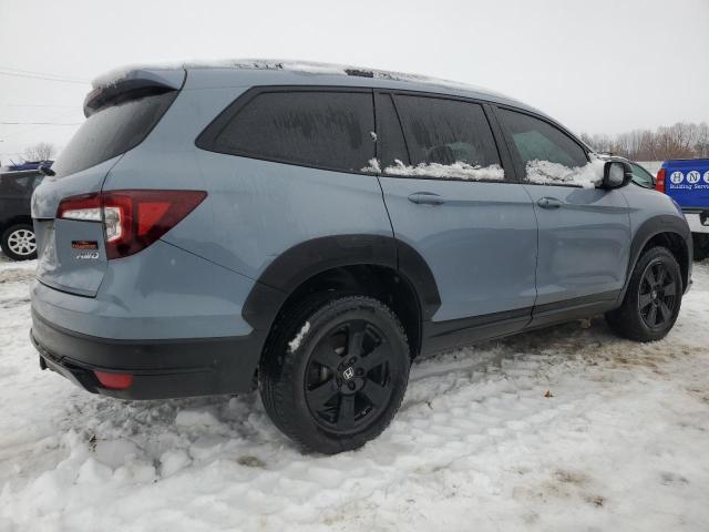 Photo 3 from auction – 2022 HONDA PILOT TRAI with VIN 5FNYF6H89NB074119