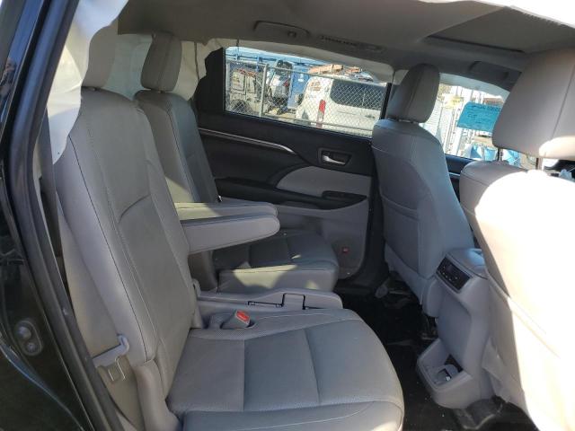 Photo 10 from auction – 2016 TOYOTA HIGHLANDER with VIN 5TDDKRFH5GS225342