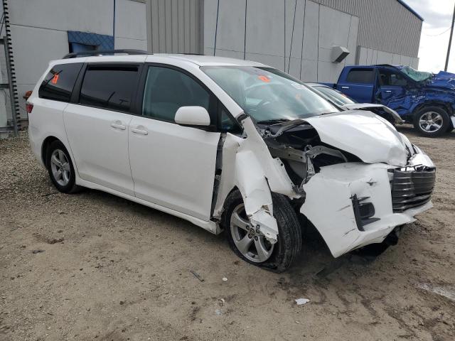 Photo 4 from auction – 2020 TOYOTA SIENNA LE with VIN 5TDKZ3DC0LS065503