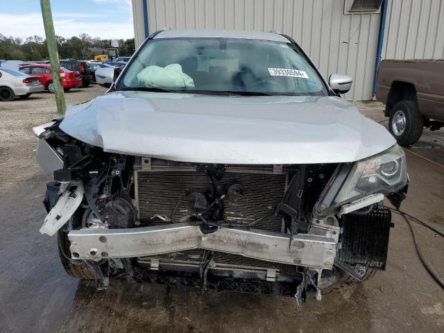 Photo 5 from auction – 2017 NISSAN PATHFINDER with VIN 5N1DR2MN0HC696521
