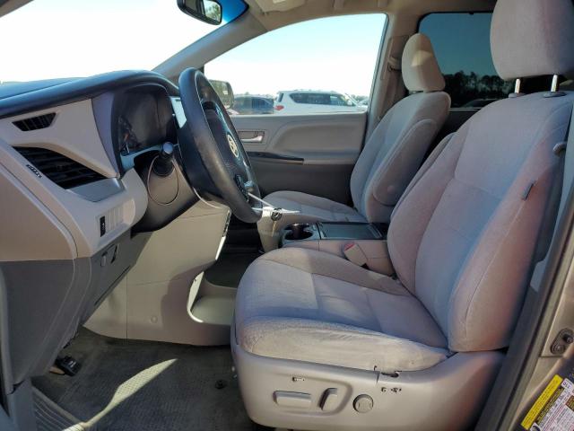 Photo 7 from auction – 2015 TOYOTA SIENNA LE with VIN 5TDKK3DC8FS591435