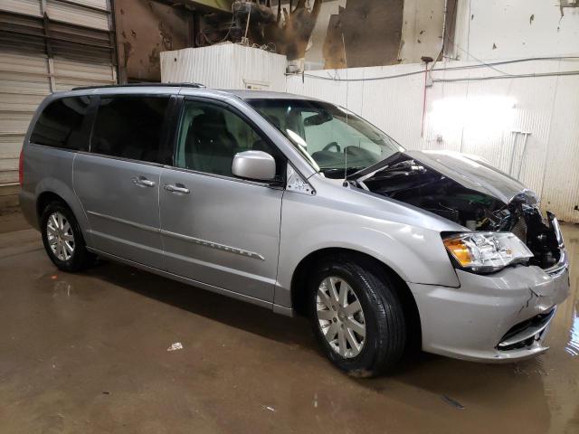 Photo 4 from auction – 2015 CHRYSLER TOWN & COU with VIN 2C4RC1BG0FR656891