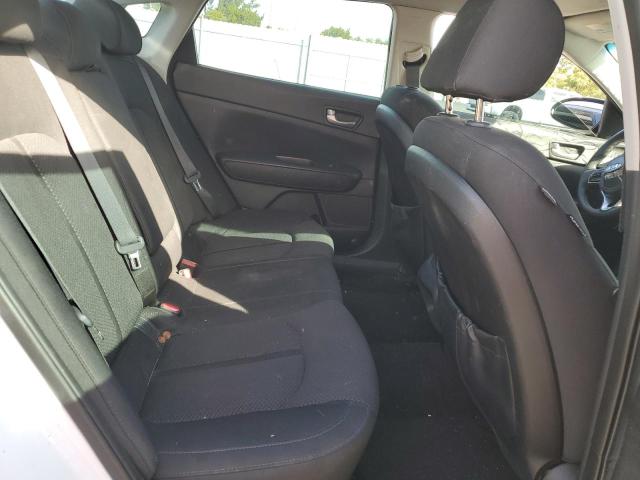 Photo 10 from auction – 2016 KIA OPTIMA LX with VIN 5XXGT4L38GG015440