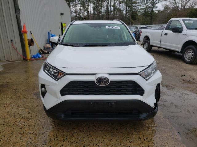 Photo 5 from auction – 2019 TOYOTA RAV4 XLE with VIN JTMP1RFV2KD031359