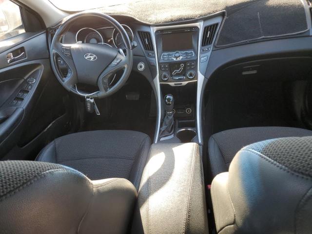 Photo 8 from auction – 2011 HYUNDAI SONATA SE with VIN 5NPEC4AB7BH239216