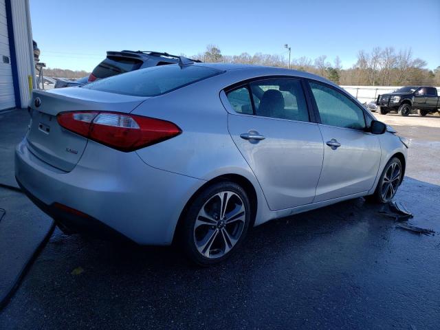 Photo 3 from auction – 2015 KIA FORTE EX with VIN KNAFX4A8XF5338418