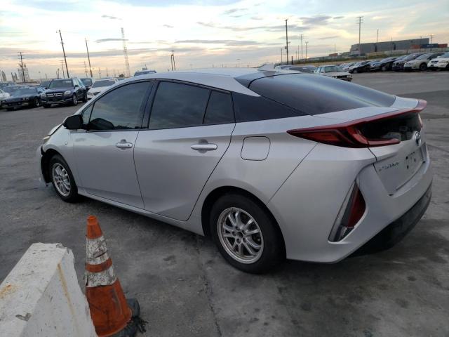 Photo 2 from auction – 2017 TOYOTA PRIUS PRIM with VIN JTDKARFP9H3040277