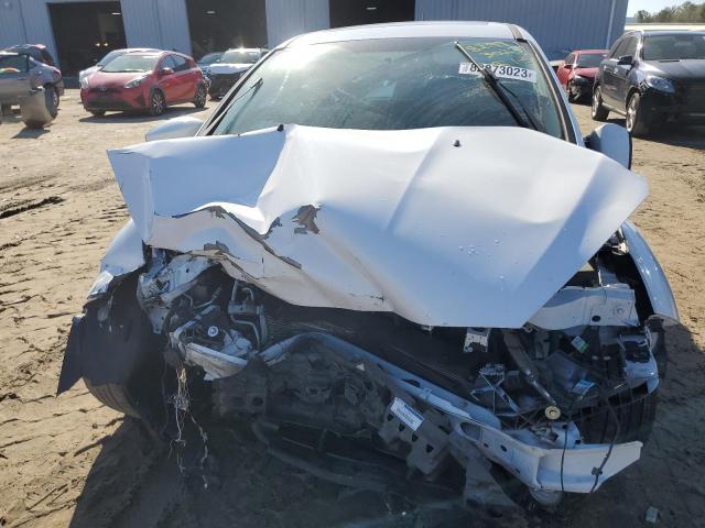 Foto 5 de la subasta – 2017 FORD FOCUS SEL con VIN 1FADP3H28HL214870