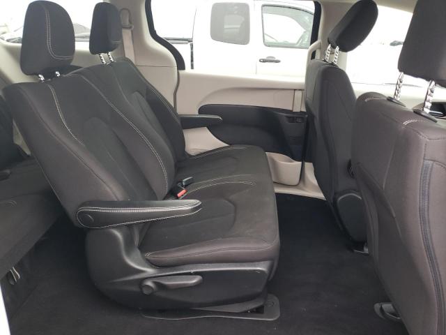 Photo 11 from auction – 2020 CHRYSLER VOYAGER L with VIN 2C4RC1AG2LR110669