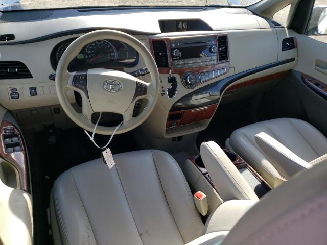 Photo 8 from auction – 2014 TOYOTA SIENNA LE with VIN 5TDKK3DC3ES431204
