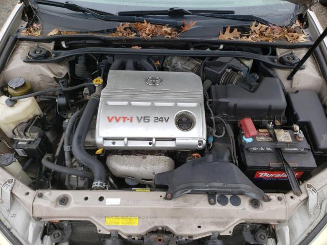 Photo 11 from auction – 2004 TOYOTA CAMRY LE with VIN 4T1BF30K04U586638