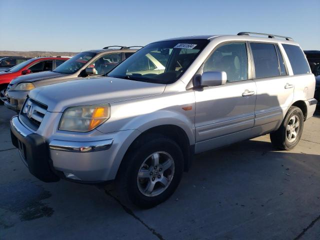 HONDA PILOT EX 2006 with VIN 2HKYF18556H525817 - Photo from auction