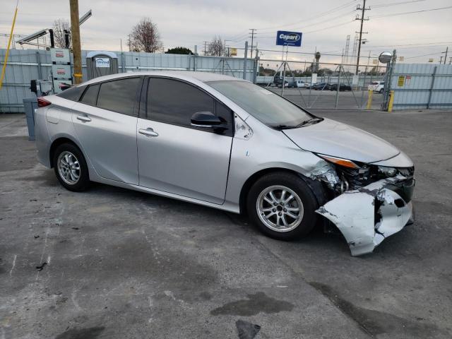 Photo 4 from auction – 2017 TOYOTA PRIUS PRIM with VIN JTDKARFP9H3040277