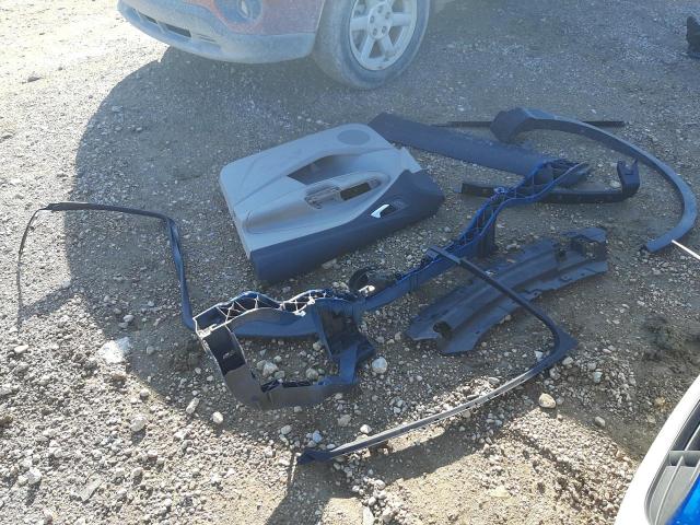 Photo 13 from auction – 2017 FORD ESCAPE SE with VIN 1FMCU0GD3HUD27924