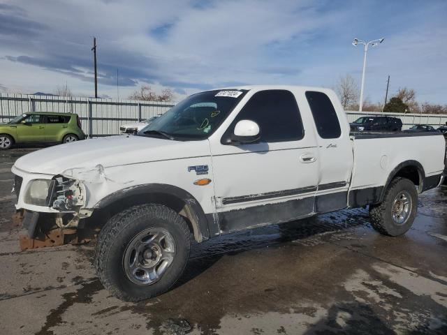 FORD F150 2000 with VIN 1FTRX17W4YNA95373 - Photo from auction