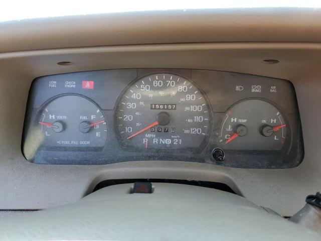 Photo 9 from auction – 2005 MERCURY GRAND MARQ with VIN 2MEFM74W85X674698