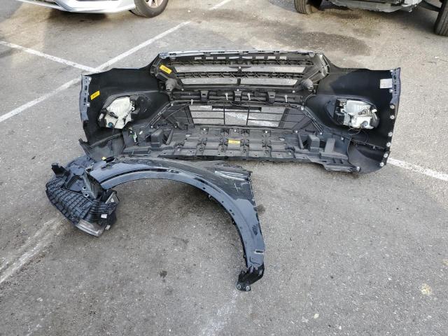 Photo 13 from auction – 2019 FORD ESCAPE SEL with VIN 1FMCU0HD3KUB04837