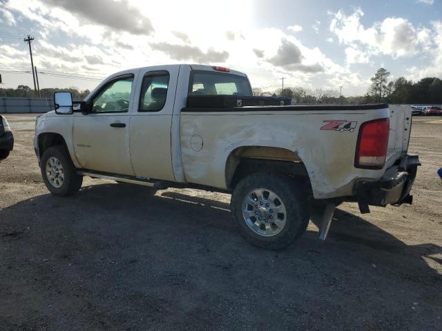 Photo 2 from auction – 2011 GMC SIERRA K25 with VIN 1GT22ZCG4BZ409679