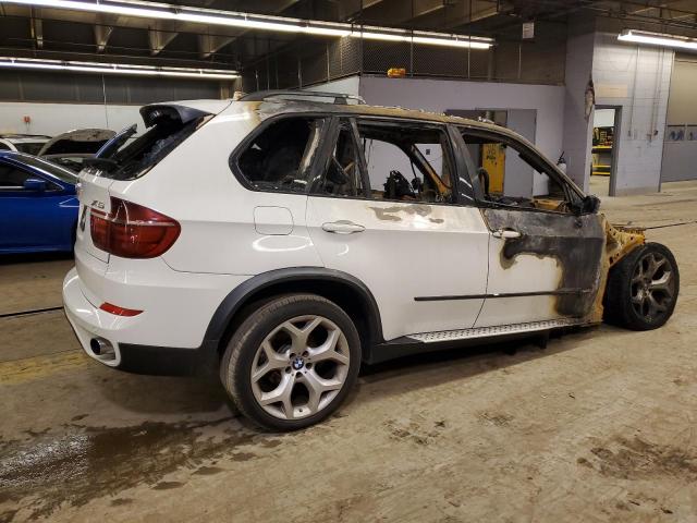 Photo 3 from auction – 2013 BMW X5 XDRIVE3 with VIN 5UXZV4C59D0B15050