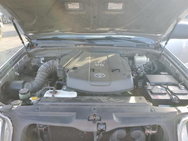 Photo 12 from auction – 2005 TOYOTA 4RUNNER SR with VIN JTEBU14R150065342