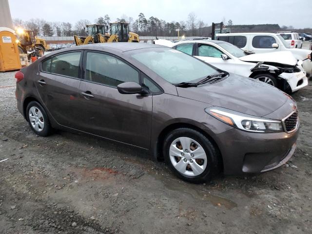 Photo 4 from auction – 2017 KIA FORTE LX with VIN 3KPFL4A79HE136523