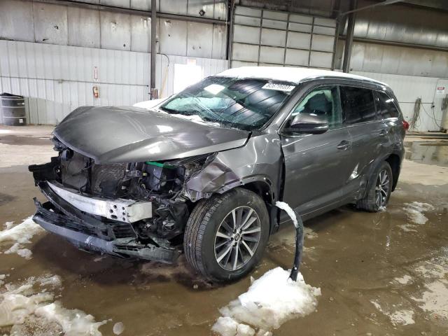 TOYOTA HIGHLANDER 2018 with VIN 5TDJZRFH6JS530046 - Photo from auction