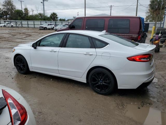 Photo 2 from auction – 2019 FORD FUSION SE with VIN 3FA6P0HD4KR229545