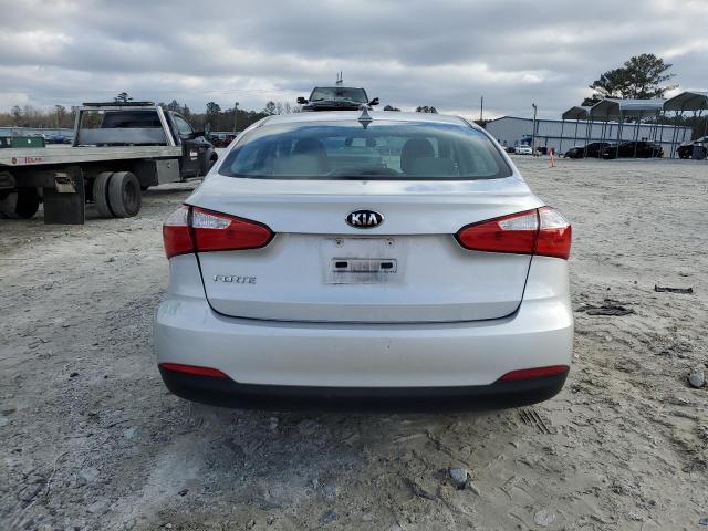 Photo 6 from auction – 2016 KIA FORTE LX with VIN KNAFK4A67G5475766