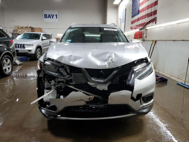 Photo 5 from auction – 2016 NISSAN ROGUE S with VIN KNMAT2MV9GP734859