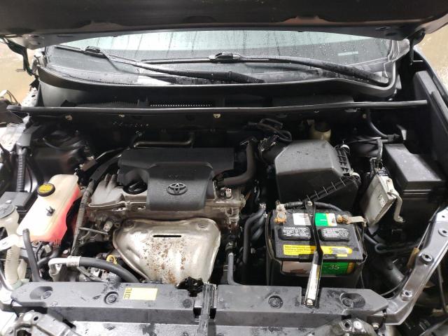 Photo 11 from auction – 2015 TOYOTA RAV4 LIMIT with VIN 2T3DFREV9FW399701