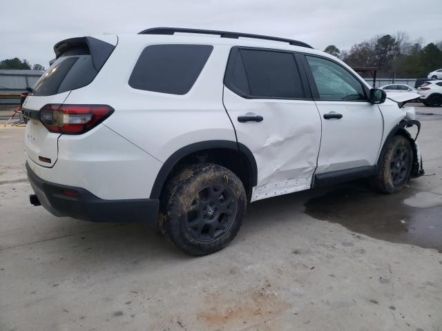 Photo 3 from auction – 2023 HONDA PILOT TRAI with VIN 5FNYG1H62PB034238