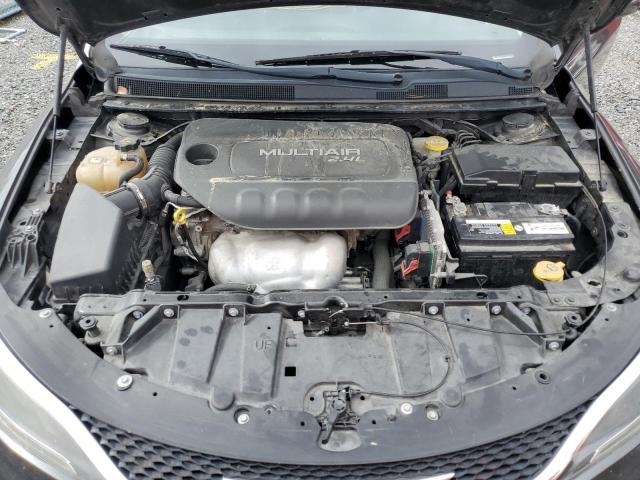 Photo 11 from auction – 2017 CHRYSLER 200 LIMITE with VIN 1C3CCCAB0HN507425