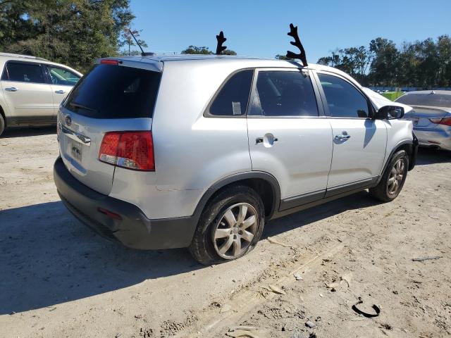 Photo 3 from auction – 2012 KIA SORENTO BA with VIN 5XYKT3A13CG303300