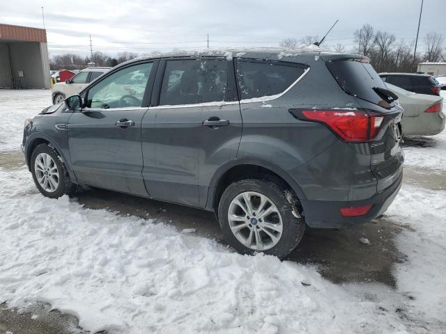 Photo 2 from auction – 2019 FORD ESCAPE SE with VIN 1FMCU9G90KUB66410