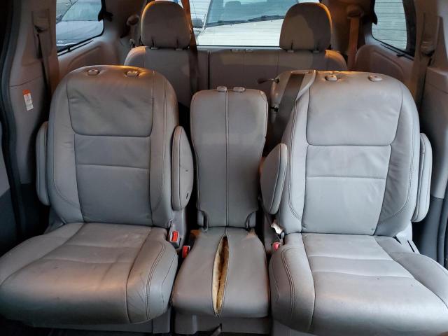 Photo 10 from auction – 2017 TOYOTA SIENNA XLE with VIN 5TDYZ3DC8HS833536